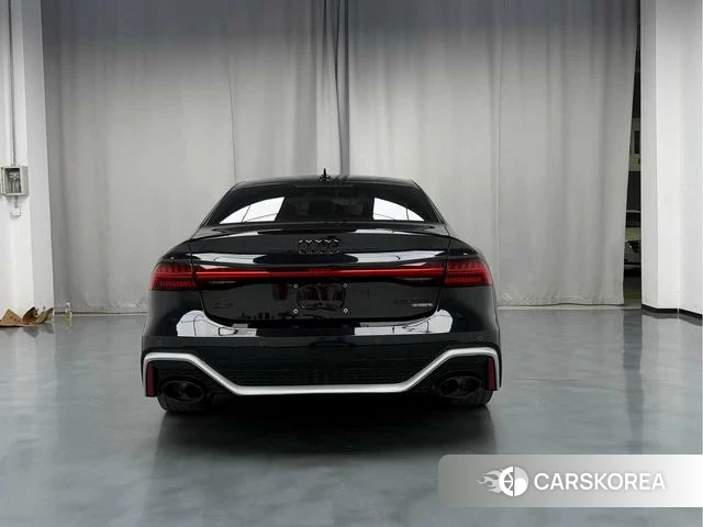 Audi A7L id 4300881 из Китая 10