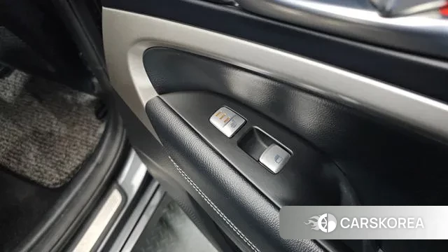 Genesis G70 id 3728530 из Кореи 10