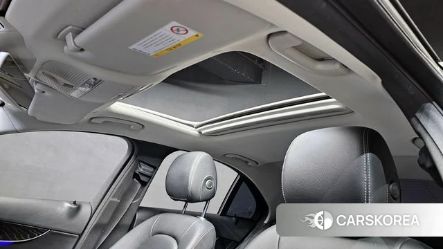 Mercedes-Benz C-Class W205 id 3795946 из Кореи 10