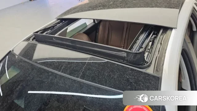 Hyundai Grandeur Hybrid (GN7) id 3581115 из Кореи 10