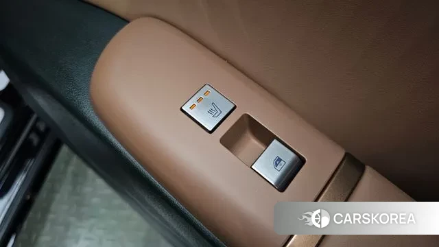 Hyundai Grandeur Hybrid (GN7) id 3158921 из Кореи 10