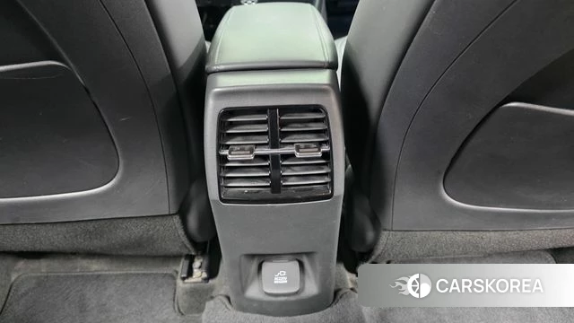 Kia Di Ol Nu Niro id 4768384 из Кореи 10