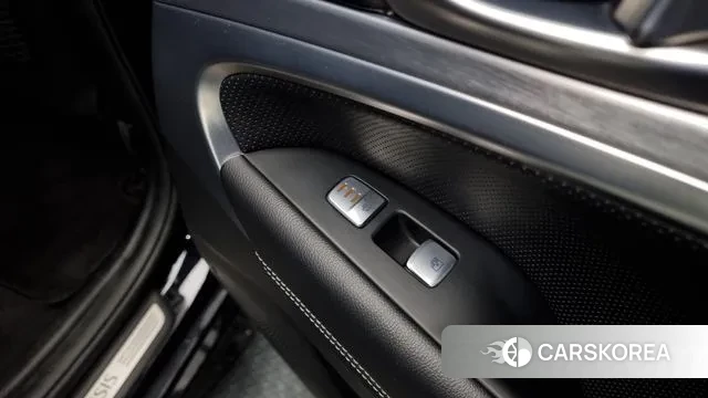 Genesis G70 id 3434192 из Кореи 10