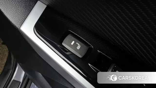 Ssangyong New Style Korando C id 3553043 из Кореи 10