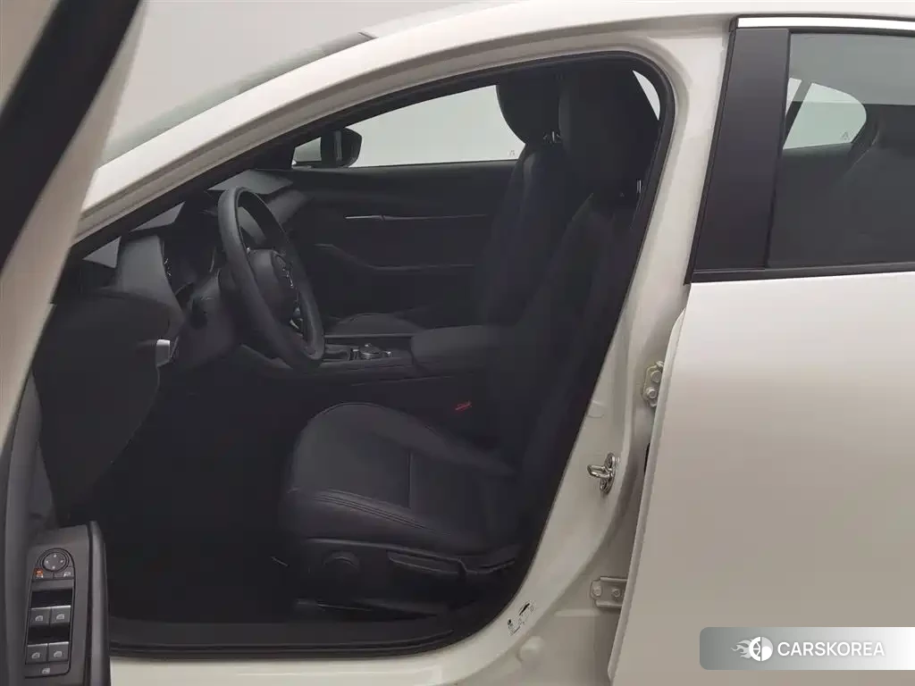 Mazda 3 id 4538889 из Китая 10