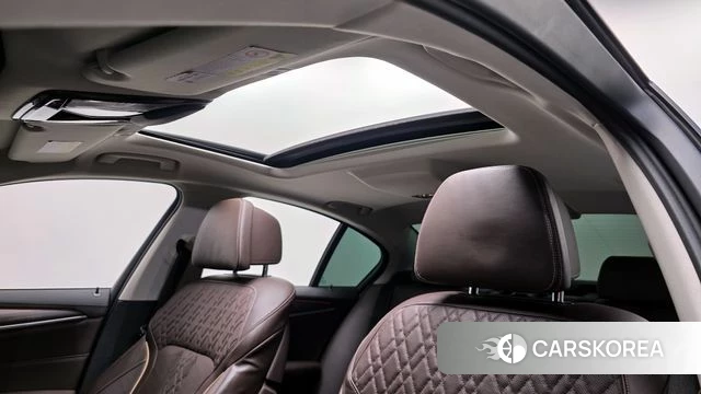 BMW 5 Series (G30) id 3860964 из Кореи 10