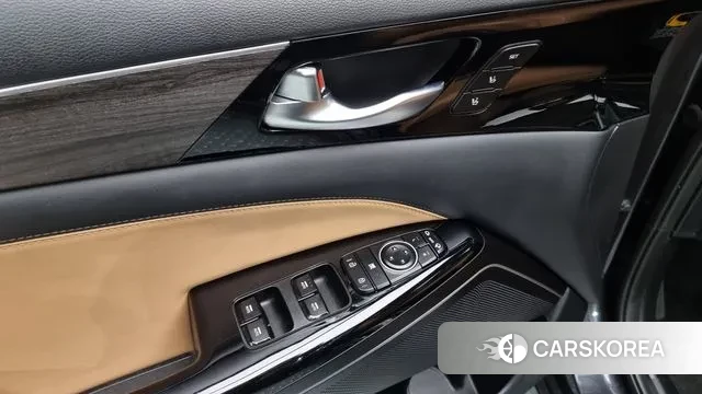 Kia K7 Premier Hybrid id 3171119 из Кореи 10