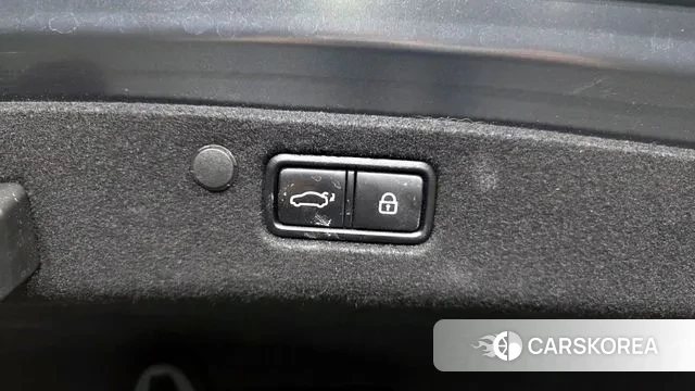 Hyundai The New Grandeur IG id 3238615 из Кореи 10