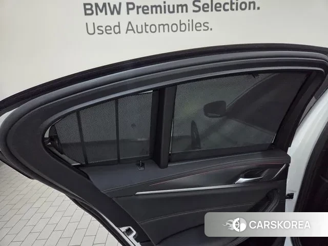 BMW 5 Series (G30) id 3645113 из Кореи 10