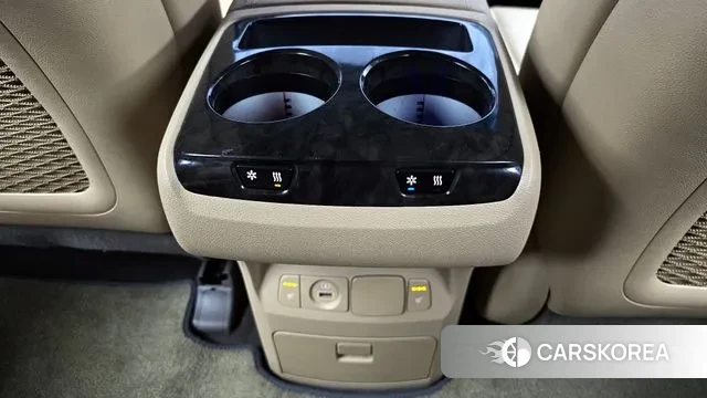 Kia The New Carnival id 3728262 из Кореи 10