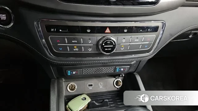 Ssangyong Rexton Sports Cannes id 3484782 из Кореи 10