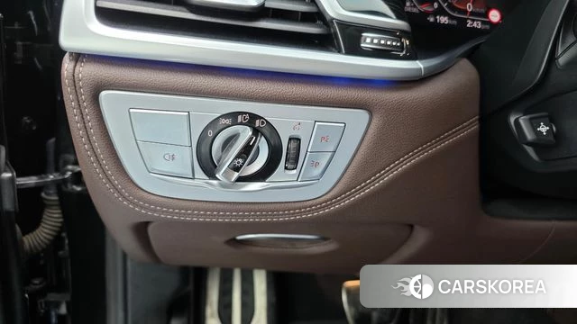 BMW 7 Series (G11) id 4447041 из Кореи 10
