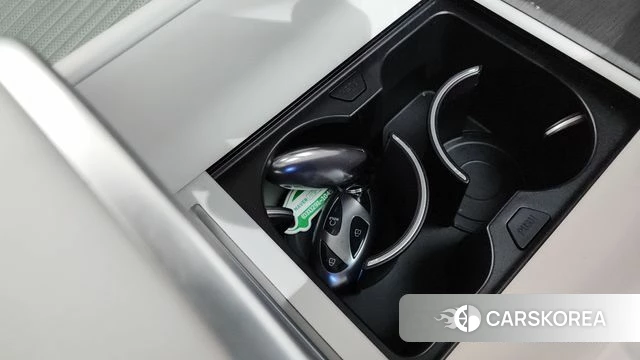 Hyundai Grandeur Hybrid (GN7) id 4623679 из Кореи 10
