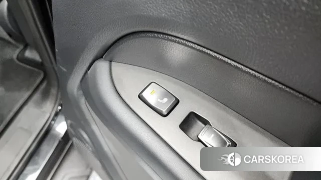 Ssangyong Rexton Sports id 3380400 из Кореи 10