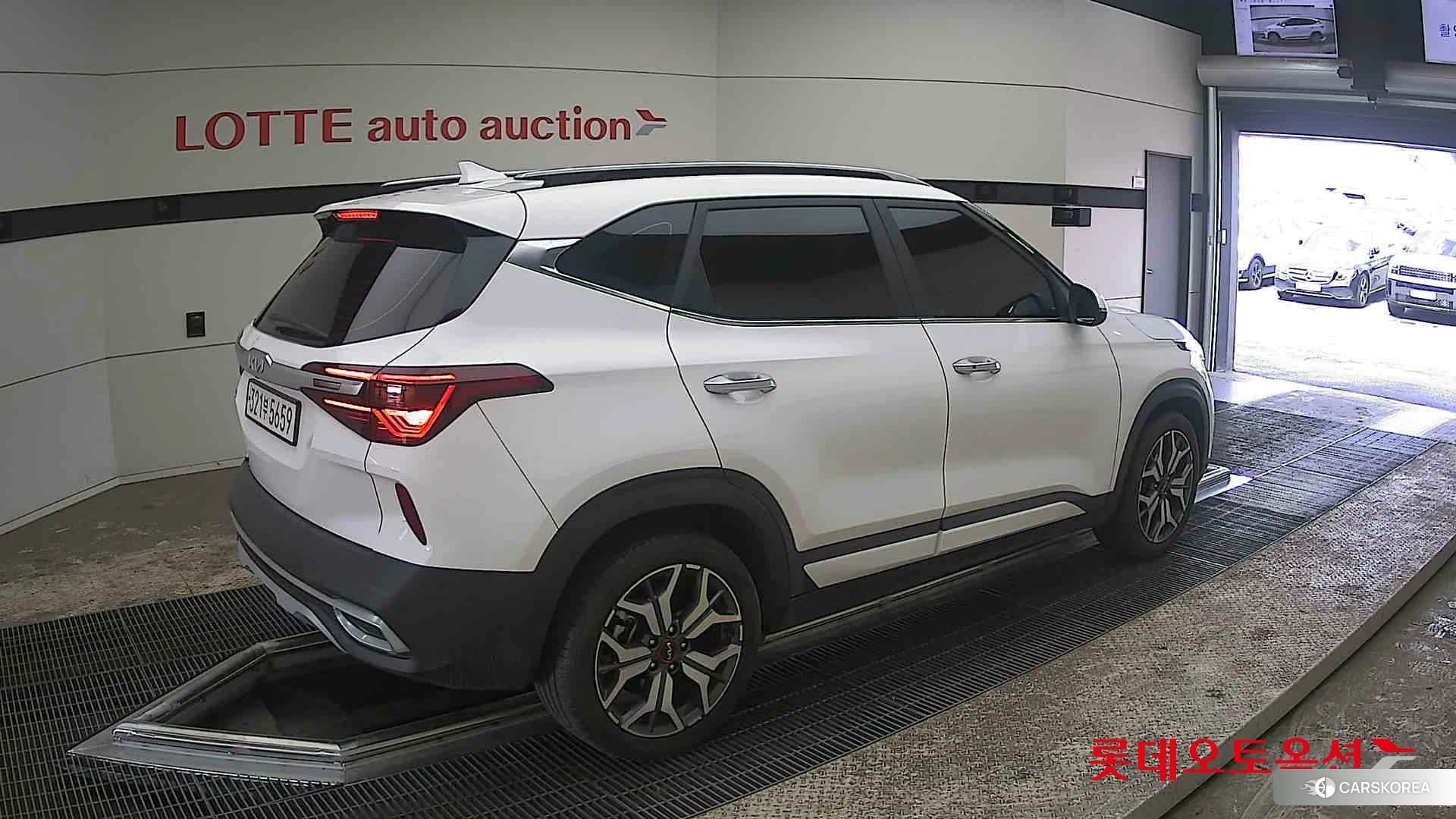 Kia Seltos id 3869431 из Кореи 10