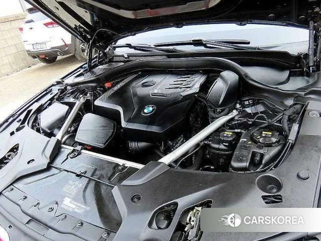 BMW 5 Series (G30) id 4490244 из Кореи 10