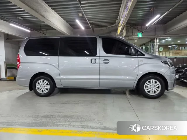 Hyundai The New Grand Starex id 3307921 из Кореи 10