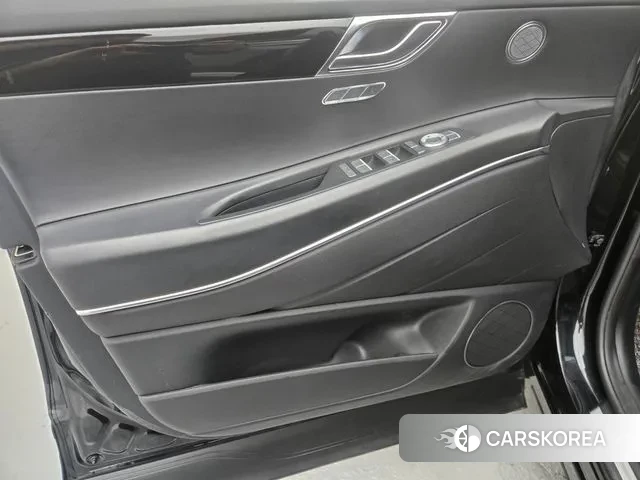 Genesis GV80 id 3707893 из Кореи 10