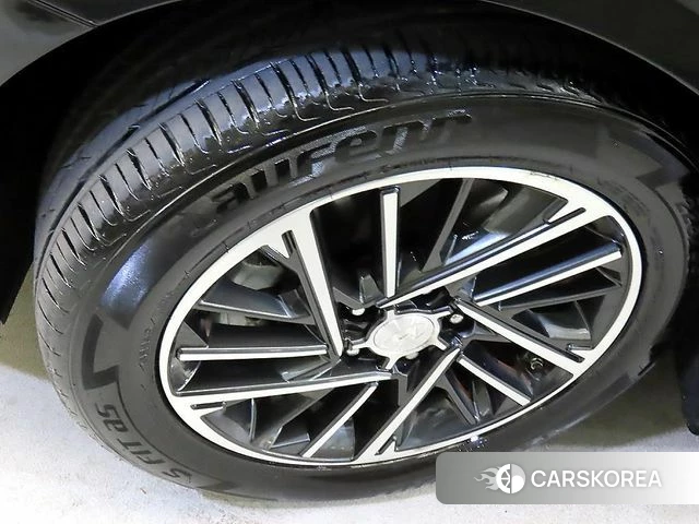 Hyundai The New Grandeur IG id 3954510 из Кореи 10