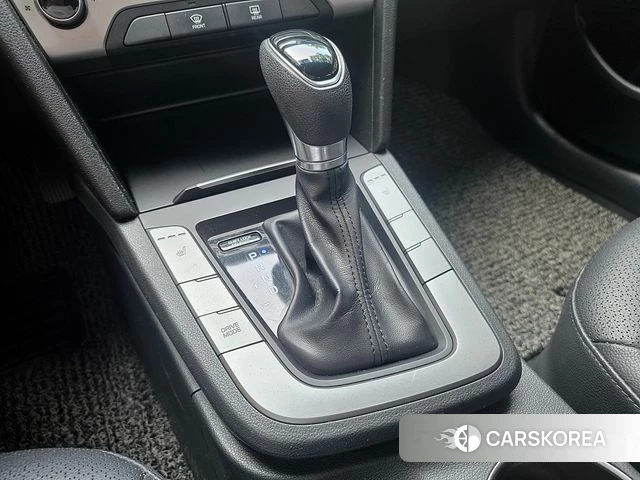 Hyundai Avante AD id 4435865 из Кореи 10