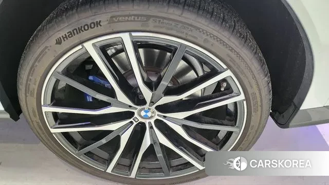 BMW X6 (G06) id 3732719 из Кореи 10