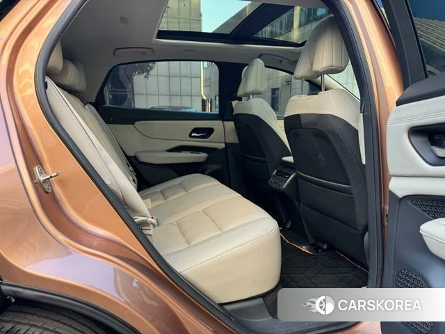 Nissan ARIYA id 4278338 из Китая 10