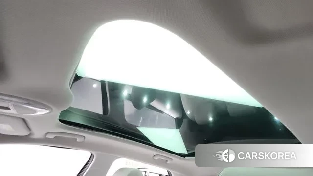 Hyundai Ionic 5 id 3452816 из Кореи 10