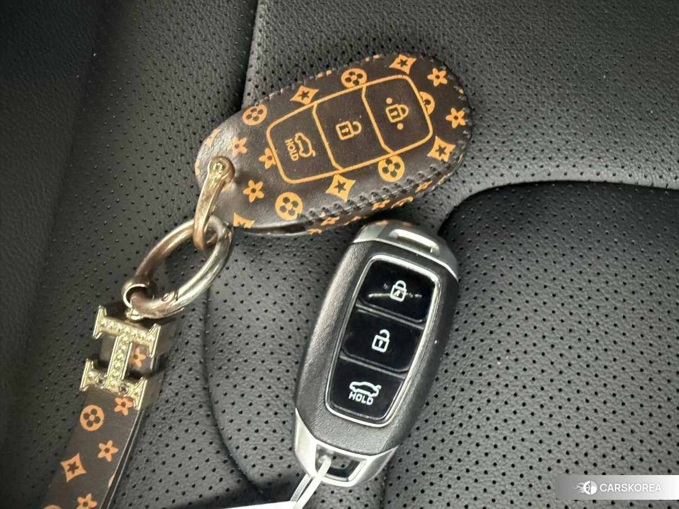 Hyundai Elantra id 4468078 из Китая 10