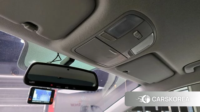 Hyundai Avante AD id 3867569 из Кореи 10