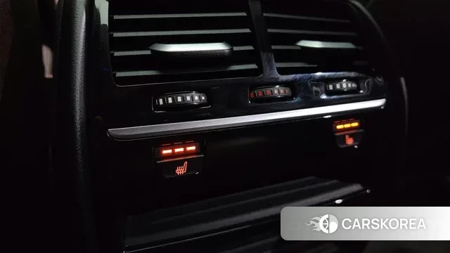 BMW 5 Series (G30) id 3583103 из Кореи 10