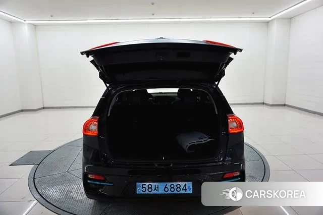 Kia Niro EV id 3656496 из Кореи 10