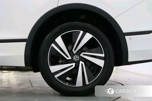 Volkswagen Tiguan X id 4258539 из Китая 10