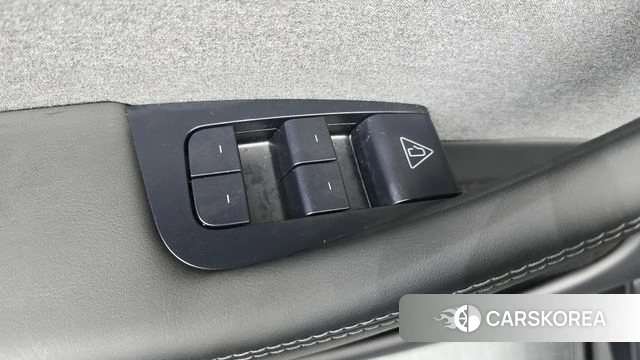 Tesla Model Y id 4499374 из Кореи 10