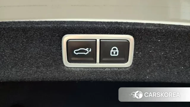 Hyundai Grandeur (GN7) id 3477934 из Кореи 10