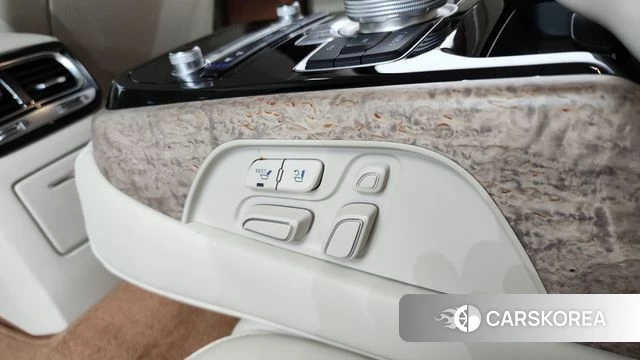 Genesis G90 id 4362550 из Кореи 10