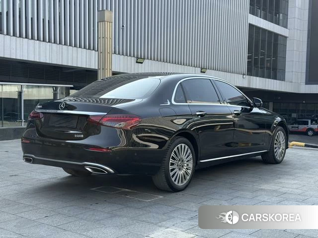 Mercedes-Benz E-class id 4333517 из Китая 10