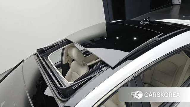 Hyundai The New Grandeur IG Hybrid id 3915116 из Кореи 10