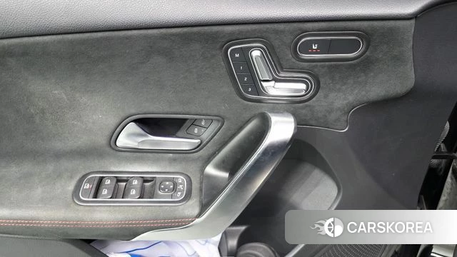 Mercedes-Benz A-Class W177 id 4389311 из Кореи 10