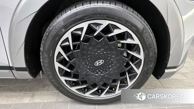 Hyundai Ionic 5 id 3615471 из Кореи 10