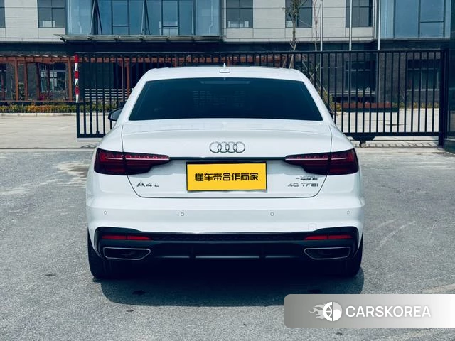 Audi A4L id 4275208 из Китая 10