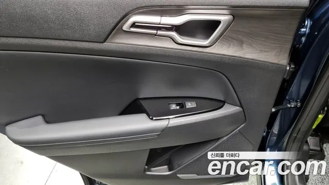 Kia Sportage 5th Generation Hybrid id 2815924 из Кореи 10