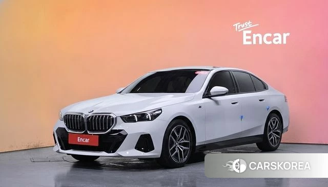 BMW 5 Series (G60) id 4756936 из Кореи 10