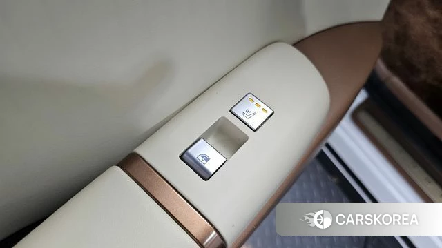 Hyundai Grandeur Hybrid (GN7) id 3870758 из Кореи 10