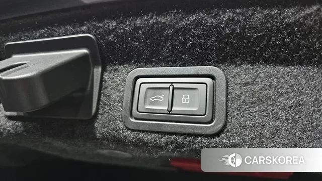 Audi A6 (C8) id 3047927 из Кореи 10