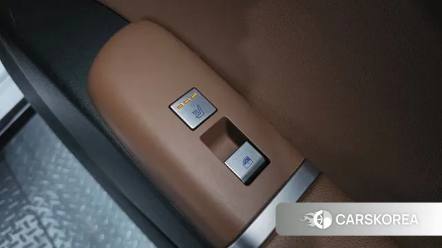 Hyundai Grandeur (GN7) id 3586122 из Кореи 10