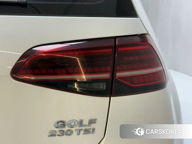 Volkswagen Golf id 4208740 из Китая 10