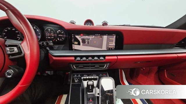 Porsche 911(992) id 4225072 из Кореи 10