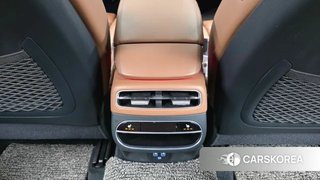 Genesis GV70 id 4650912 из Кореи 10