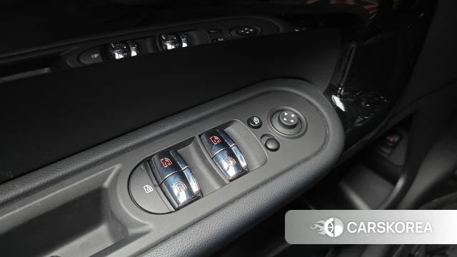 Mini Cooper Countryman id 4308416 из Кореи 10