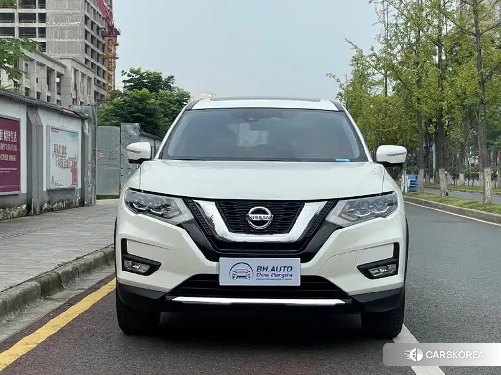 Nissan Qijun id 4654634 из Китая 10